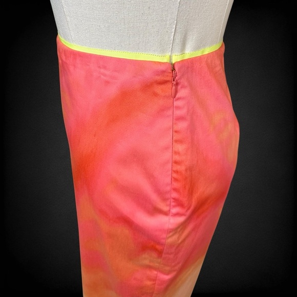 NWT Elie Tahari ‘Penelope’ Watercolor Pencil Skirt in “Crushed Coral” Size 12 - Picture 14 of 14